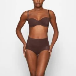 SMOOTHING STRAPLESS BRA | COCOA -SWIMwear Sale Store SKIMS BRA BA BAN 2607 DB COA 0002 FR