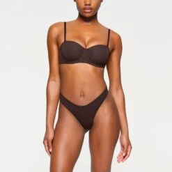 FITS EVERYBODY STRAPLESS BRA | ESPRESSO -SWIMwear Sale Store SKIMS BRA BA BAN 3151 KB ESP 0003 FR ecc16b91 beaf 4c55 98ca acd5b93f9cf0