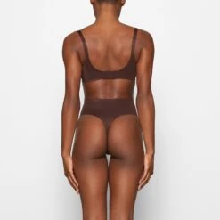 SMOOTHING FULL COVERAGE BRA | COCOA -SWIMwear Sale Store SKIMS BRA BA PLG 2610 DB COA 0009 BK