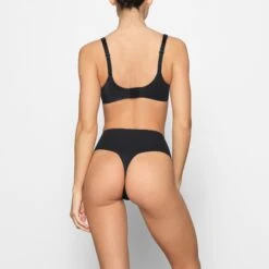 SMOOTHING FULL COVERAGE BRA | ONYX -SWIMwear Sale Store SKIMS BRA BA PLG 2610 DD ONX 0065 BK