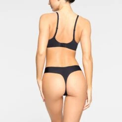 WIRELESS FORM SUPER PUSH-UP BRA | ONYX -SWIMwear Sale Store SKIMS BRA BA PLG 2632 MC ONX 0344 BK