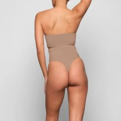 SHEER SCULPT BANDEAU | SIENNA -SWIMwear Sale Store SKIMS BRA BND 0254 ZC SIE 0030