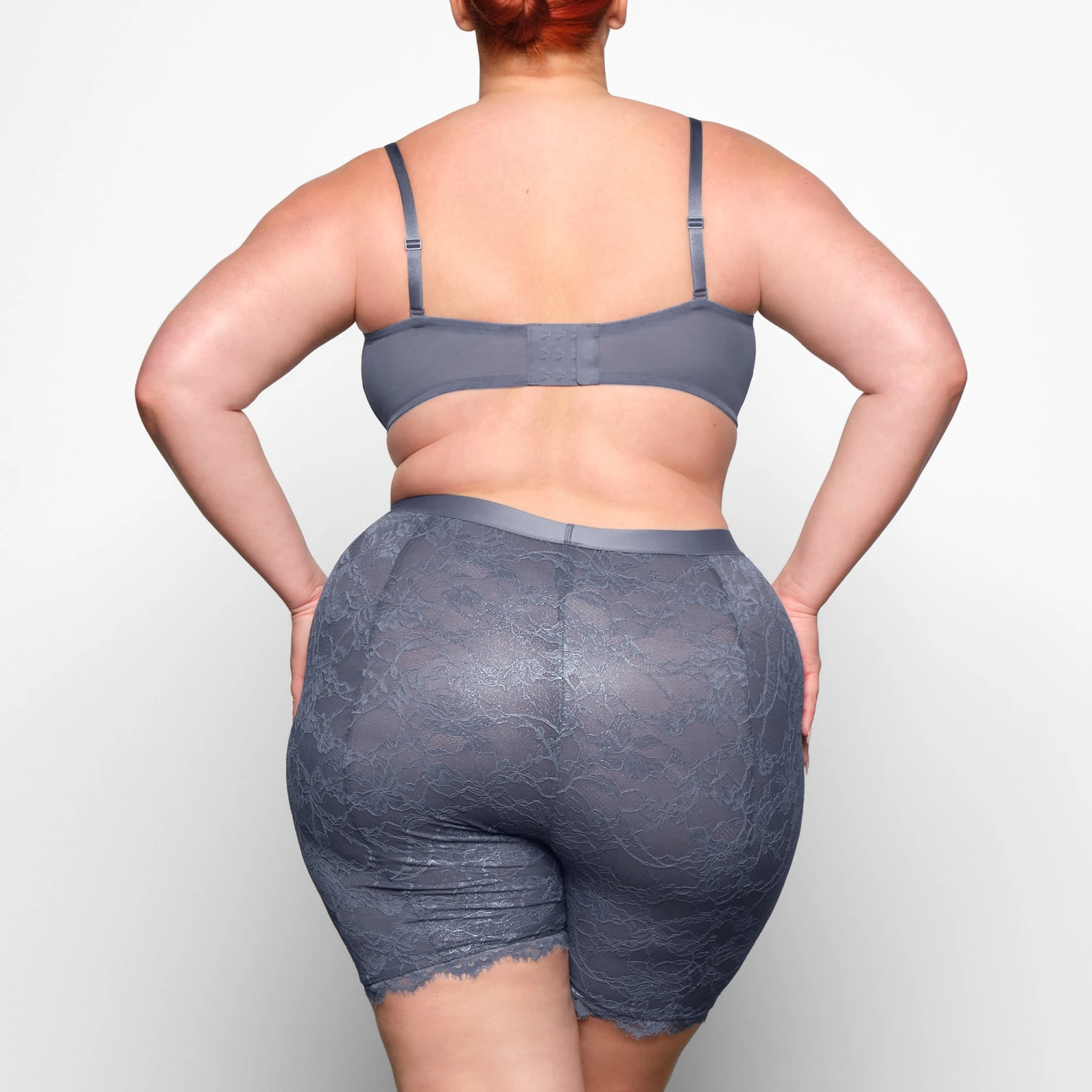 SKIMS LACE BANDEAU | THUNDER 9 SKIMS LACE BANDEAU | THUNDER - Image 7