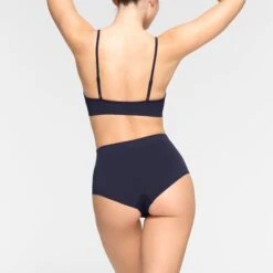 SOFT SMOOTHING BRALETTE | NAVY -SWIMwear Sale Store SKIMS BRA BR BRA 0183 NC NVY 0015 BK