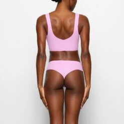 NAKED PLUNGE LONGLINE BRA | PETAL 9 NAKED PLUNGE LONGLINE BRA | PETAL -SWIMwear Sale Store SKIMS BRA BR PLG 1886 CB PTL 0012 BK