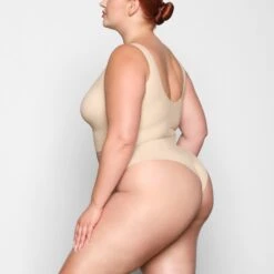 NAKED PLUNGE LONGLINE BRA | SAND -SWIMwear Sale Store SKIMS BRA BR PLG 1886 VD SND 0009 SD