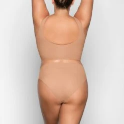 NAKED PLUNGE LONGLINE BRA | OCHRE -SWIMwear Sale Store SKIMS BRA BR PLG 1886 VE OCH 0018 BK