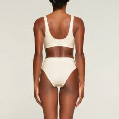 LOGO RIB PLUNGE BRALETTE | MARBLE -SWIMwear Sale Store SKIMS BRA BR PLG 2915 MB MBL 1531 BK