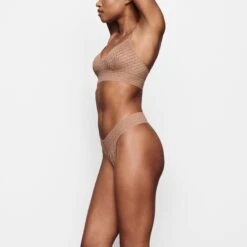 LOGO MESH TRIANGLE BRALETTE | SIENNA -SWIMwear Sale Store SKIMS BRA BR TRI 1538 ND SIE SD