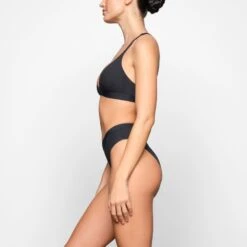 SMOOTH RIB RACERBACK TRIANGLE BRALETTE | ONYX -SWIMwear Sale Store SKIMS BRA BR TRI 2509 ZD ONX 0009