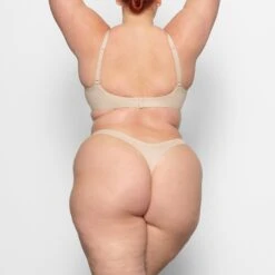 FITS EVERYBODY PLUNGE BRA | SAND -SWIMwear Sale Store SKIMS BRA BR UWR 1997 AC SND 0016 BK