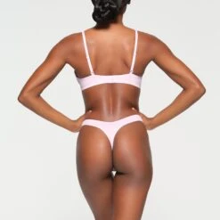 FITS EVERYBODY PLUNGE BRA | CHERRY BLOSSOM -SWIMwear Sale Store SKIMS BRA BR UWR 1997 KB CBM 0016 BK