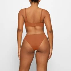 NO SHOW MOLDED UNLINED BALCONETTE BRA | BRONZE -SWIMwear Sale Store SKIMS BRA BR UWR 2054 FA BRZ 0024 BK