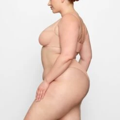 NO SHOW MOLDED UNLINED BALCONETTE BRA | MICA -SWIMwear Sale Store SKIMS BRA BR UWR 2054 FC MCA 0010 SD