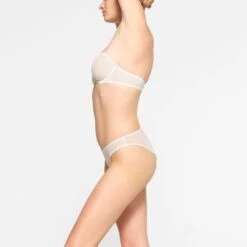 ULTRA FINE MESH STRAPLESS BRA | MARBLE -SWIMwear Sale Store SKIMS BRA BR UWR 2209 LC MBL 0025 SD x2 25562f64 d86f 4d87 8002 f0487c339254