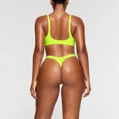 FITS EVERYBODY PUSH-UP BRA | GREEN HIGHLIGHTER -SWIMwear Sale Store SKIMS BRA BR UWR 2295 NA GRH 013