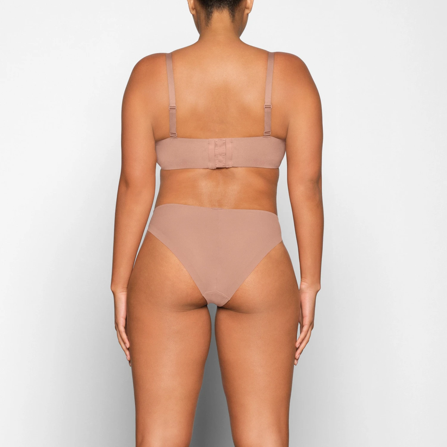 NO SHOW MOLDED UNLINED BALCONETTE BRA | SIENNA 6 NO SHOW MOLDED UNLINED BALCONETTE BRA | SIENNA - Image 4