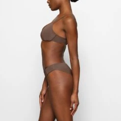 WIRELESS FORM PUSH-UP PLUNGE BRA | OXIDE 9 WIRELESS FORM PUSH-UP PLUNGE BRA | OXIDE -SWIMwear Sale Store SKIMS BRA BR WRL 1891 CB OXD 0009 SD