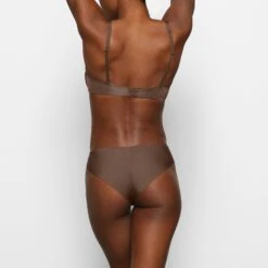 WIRELESS FORM PUSH-UP PLUNGE BRA | OXIDE 10 WIRELESS FORM PUSH-UP PLUNGE BRA | OXIDE -SWIMwear Sale Store SKIMS BRA BR WRL 1891 CB OXD 0017 BK