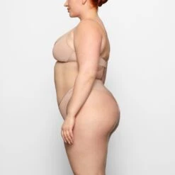 WIRELESS FORM PUSH-UP PLUNGE BRA | MICA -SWIMwear Sale Store SKIMS BRA BR WRL 1891 CC MCA 0007 SD x1 2b06c29e 92ef 44a6 b71c 605507b7bfbf