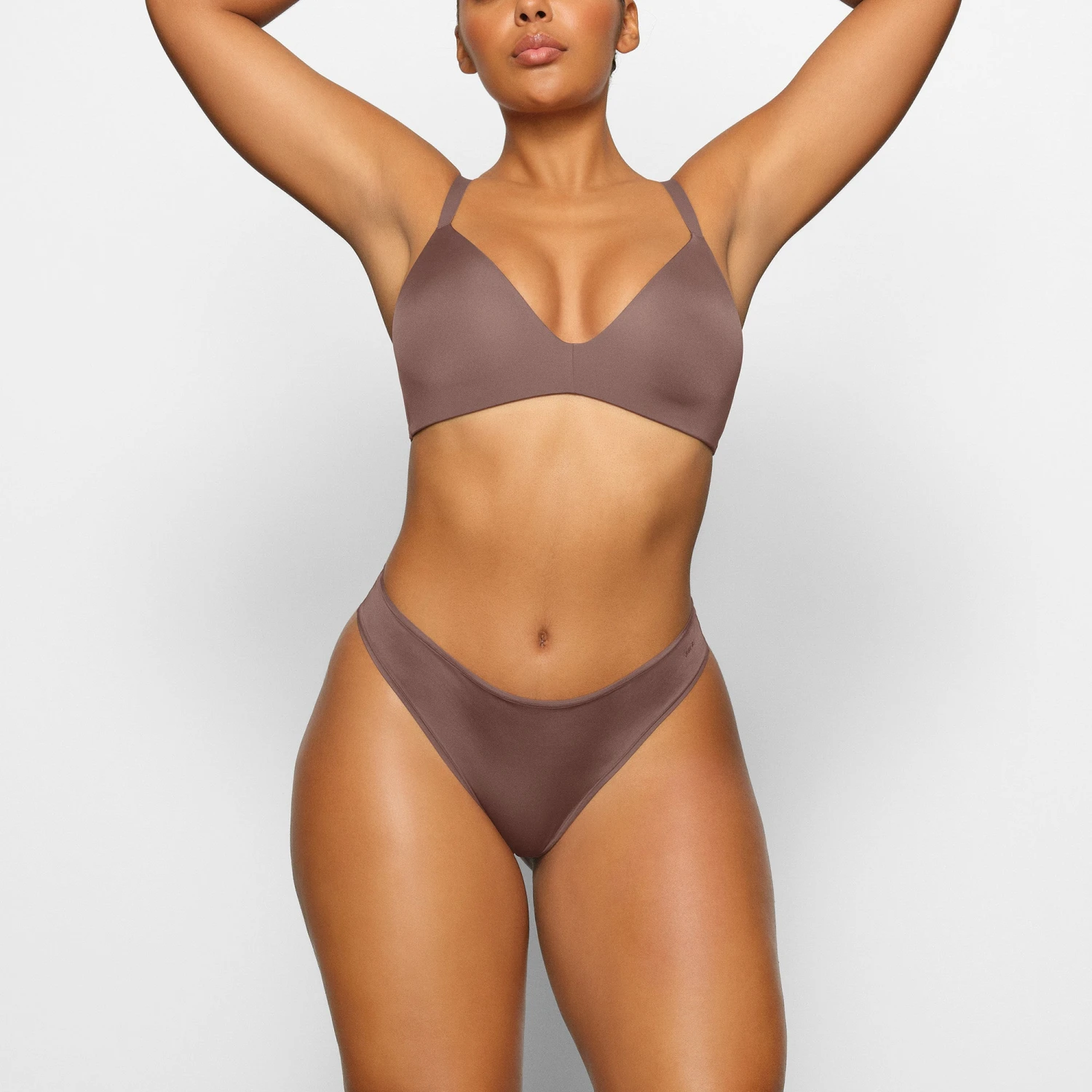 WIRELESS FORM T-SHIRT DEMI BRA | UMBER 4 WIRELESS FORM T-SHIRT DEMI BRA | UMBER - Image 2