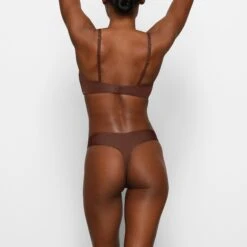 WIRELESS FORM T-SHIRT DEMI BRA | COCOA 10 WIRELESS FORM T-SHIRT DEMI BRA | COCOA -SWIMwear Sale Store SKIMS BRA BR WRP 1889 CB COA 0019 BK 6e375def abc3 4cdb 89c9 032ca0904491