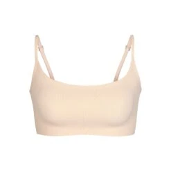 SEAMLESS SCULPT SCOOP NECK BRALETTE | SAND