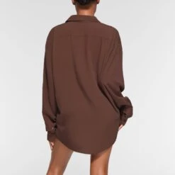 COVER UP SHIRT | COCOA -SWIMwear Sale Store SKIMS LOUNGEWEAR TP SUR 3493 OB COA 0012 BK