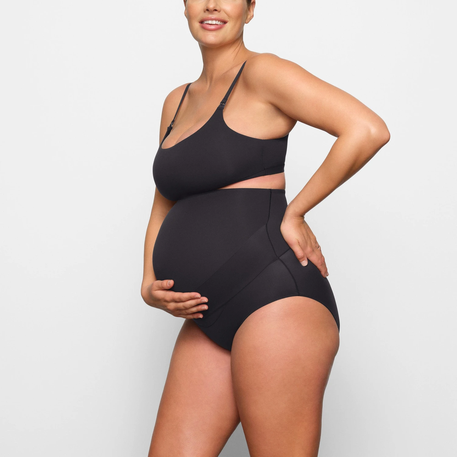 FITS EVERYBODY MATERNITY HIGH-WAISTED BRIEF | ONYX 5 FITS EVERYBODY MATERNITY HIGH-WAISTED BRIEF | ONYX - Image 3