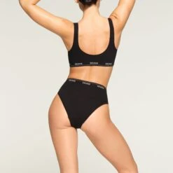 LOGO RIB HIGH LEG BIKINI | ONYX -SWIMwear Sale Store SKIMS PANTY PN BRF 2848 MC ONX 1447 BK