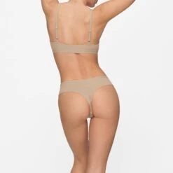 FITS EVERYBODY HIPSTER | CLAY -SWIMwear Sale Store SKIMS PANTY PN BYS 1099 GD CLY 0014