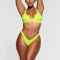 FITS EVERYBODY DIPPED FRONT THONG | GREEN HIGHLIGHTER -SWIMwear Sale Store SKIMS PANTY PN DTH 2027 NA GRH 006
