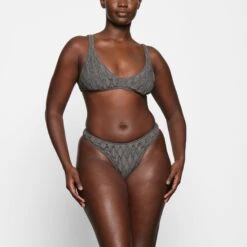 QUILTED THONG | GUNMETAL -SWIMwear Sale Store SKIMS PANTY PN THG 2518 YB GUN 0002 FR