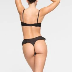 SUMMER MESH FLUTTER THONG | ONYX 10 SUMMER MESH FLUTTER THONG | ONYX -SWIMwear Sale Store SKIMS PANTY PN THG 3584 PC ONX 0017 BK