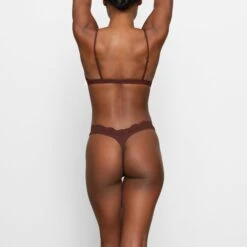 FITS EVERYBODY CORDED LACE DIPPED THONG | COCOA -SWIMwear Sale Store SKIMS PANTY PN THG 4135 FB COA 0012 BK
