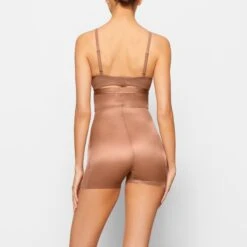 BARELY THERE HIGH-WAISTED SHORTIE | SIENNA -SWIMwear Sale Store SKIMS SHAPEWEAR AP SHO 1760 NB SIE BK