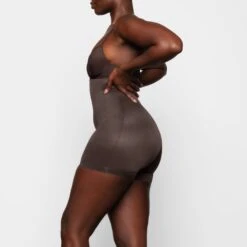 BARELY THERE HIGH-WAISTED SHORTIE | ESPRESSO -SWIMwear Sale Store SKIMS SHAPEWEAR AP SHO 1760 ZA ESP 0012