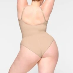 SEAMLESS SCULPT BRIEF BODYSUIT | MICA 10 SEAMLESS SCULPT BRIEF BODYSUIT | MICA -SWIMwear Sale Store SKIMS SHAPEWEAR BD BRF 3370 ID MCA 0015 BK
