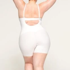 DEEP PLUNGE SHAPEWEAR MID THIGH BODYSUIT | MARBLE -SWIMwear Sale Store SKIMS SHAPEWEAR BD MDT 2960 LD MBL 0015