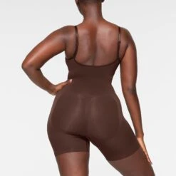SEAMLESS SCULPT MID THIGH BODYSUIT | ESPRESSO -SWIMwear Sale Store SKIMS SHAPEWEAR BD MDT 3372 IC ESP 0013 BK 3b22f113 9ab2 4768 bd69 4faef347ec7c
