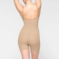 SEAMLESS SCULPT MID THIGH BODYSUIT | CLAY 10 SEAMLESS SCULPT MID THIGH BODYSUIT | CLAY -SWIMwear Sale Store SKIMS SHAPEWEAR BD MDT 3372 IE CLY 0021 BK