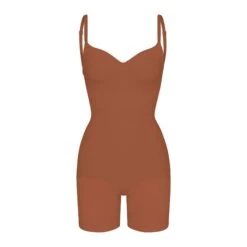 SEAMLESS SCULPT LOW BACK MID THIGH BODYSUIT | BRONZE