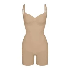 SEAMLESS SCULPT LOW BACK MID THIGH BODYSUIT | CLAY