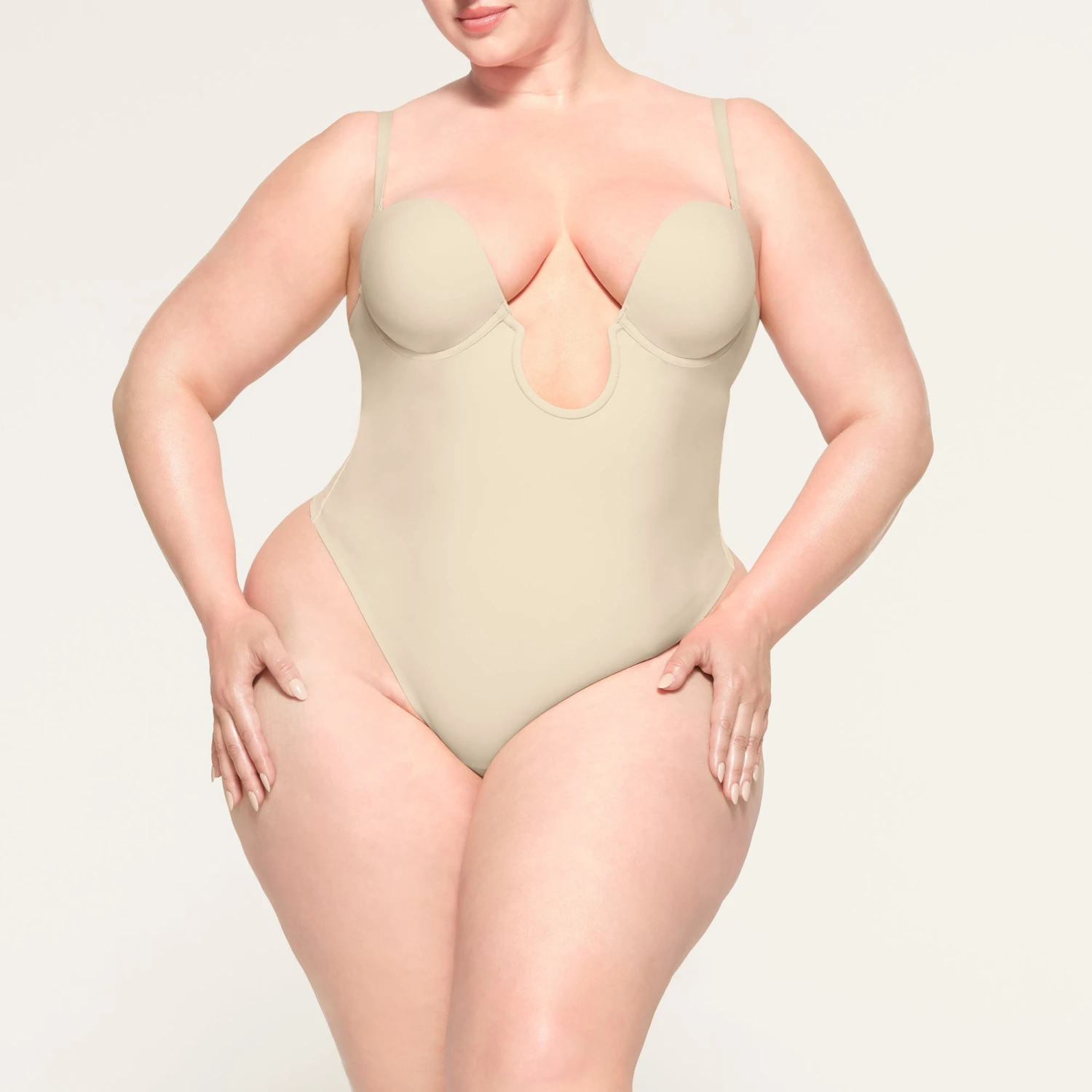 DEEP PLUNGE SHAPEWEAR BODYSUIT | SAND 4 DEEP PLUNGE SHAPEWEAR BODYSUIT | SAND - Image 2