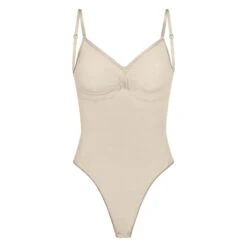 SEAMLESS SCULPT LOW BACK THONG BODYSUIT | SAND