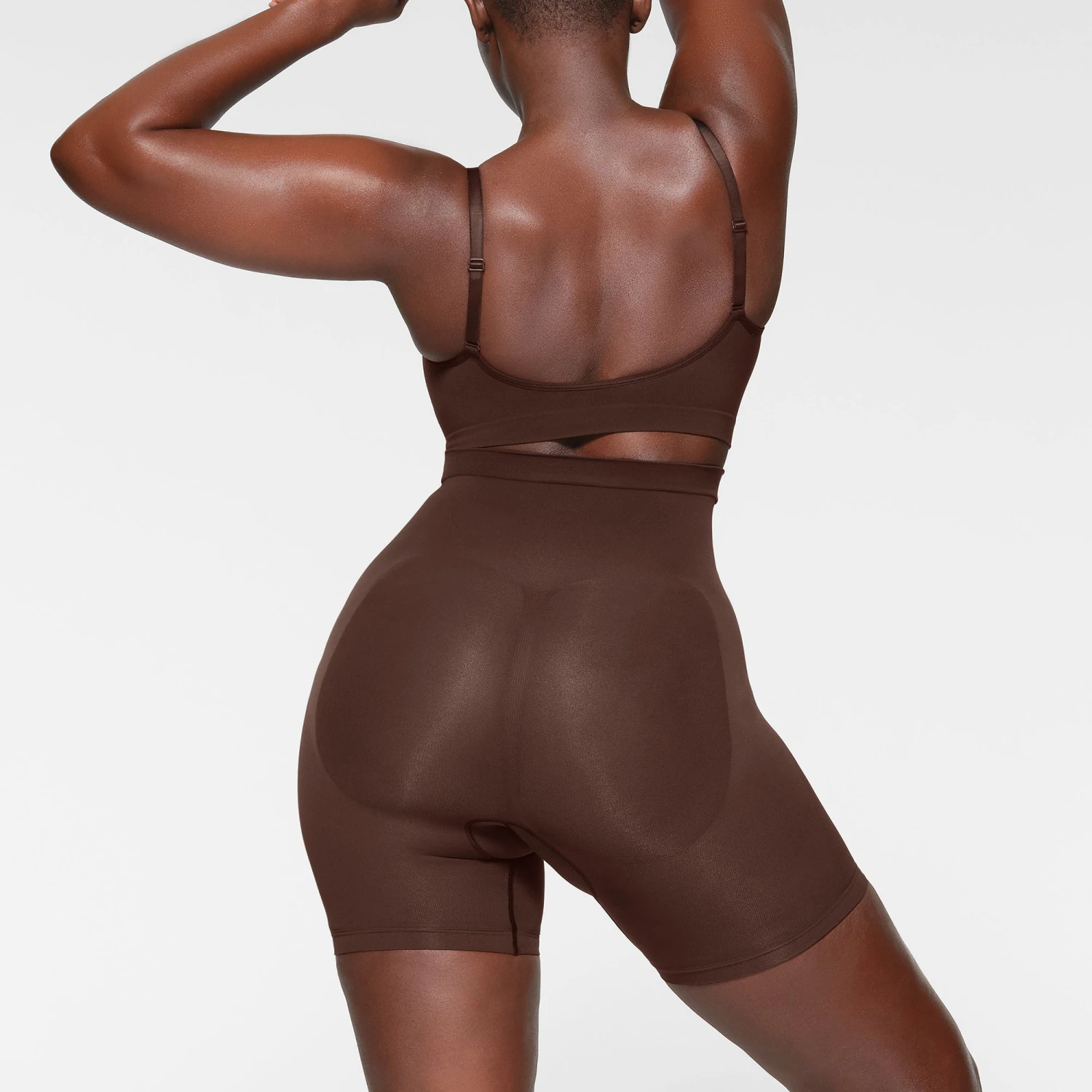 SEAMLESS SCULPT MID THIGH SHORT | ESPRESSO 6 SEAMLESS SCULPT MID THIGH SHORT | ESPRESSO - Image 4
