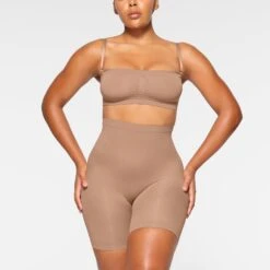 SEAMLESS SCULPT BANDEAU | SIENNA -SWIMwear Sale Store SKIMS SHAPEWEAR BR BAN 2895 IA SIE 0023 FR