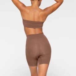 SEAMLESS SCULPT BANDEAU | JASPER -SWIMwear Sale Store SKIMS SHAPEWEAR BR BAN 2895 JA JSP 0038 BK