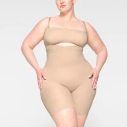 SEAMLESS SCULPT BANDEAU | MICA -SWIMwear Sale Store SKIMS SHAPEWEAR BR BAN 2895 JB MCA 0002 FR b0b98e4f 1549 4d0a a935 41a9e9dfd8d5