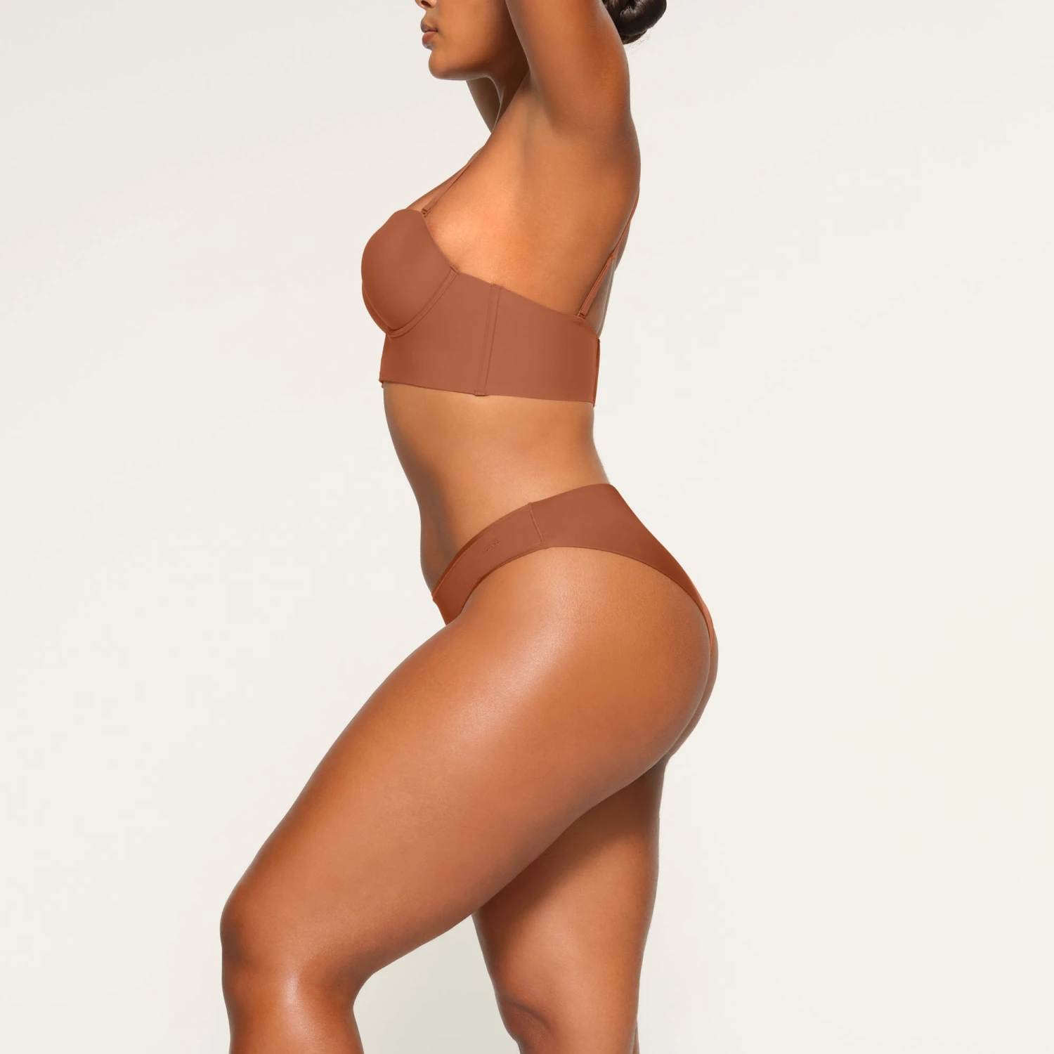 DEEP PLUNGE SHAPEWEAR BRA | BRONZE 5 DEEP PLUNGE SHAPEWEAR BRA | BRONZE - Image 3